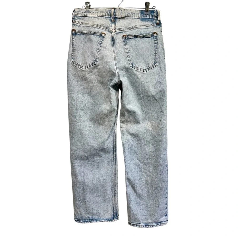 Abercrombie and Fitch the 90s baggy, low rise light wash jeans, size 29 - Picture 4 of 10